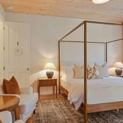 Park Avenue Suite-New Listing!